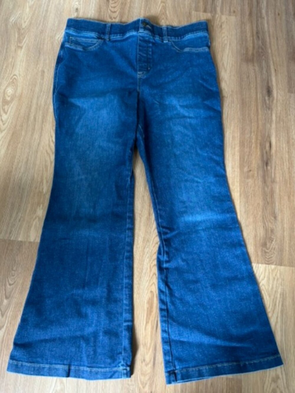 Spanx Pull On Flare Dark Wash High Rise Stretch Jeans 3X